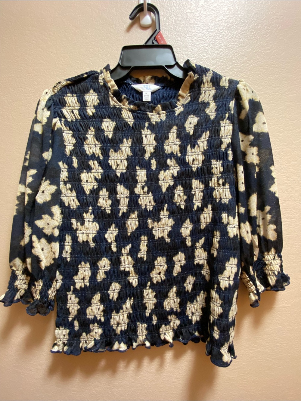 Time and Tru Navy and Cream Floral Pattered Smocked Blouse Medium
